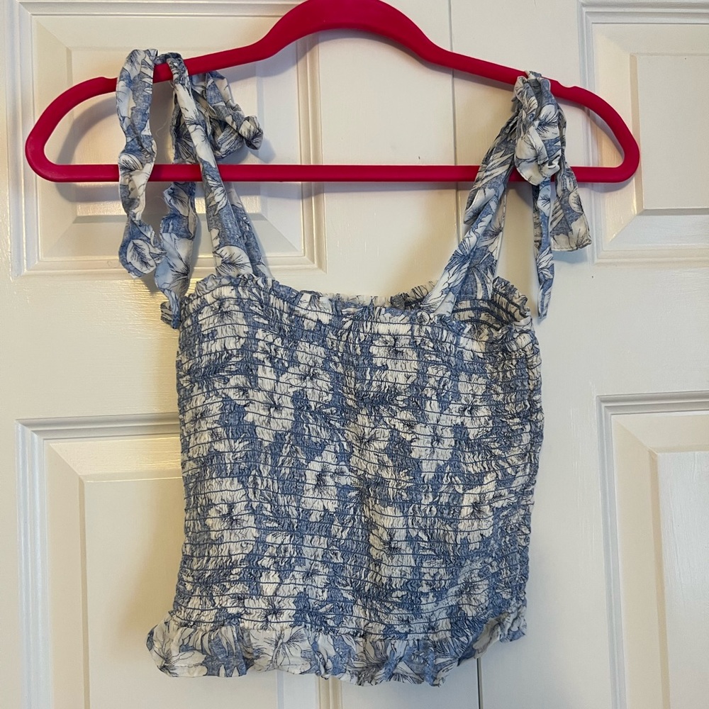 Hibiscus top